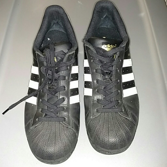 superstar mens black size 12